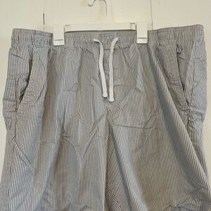 GAP Gray Striped Men's Shorts